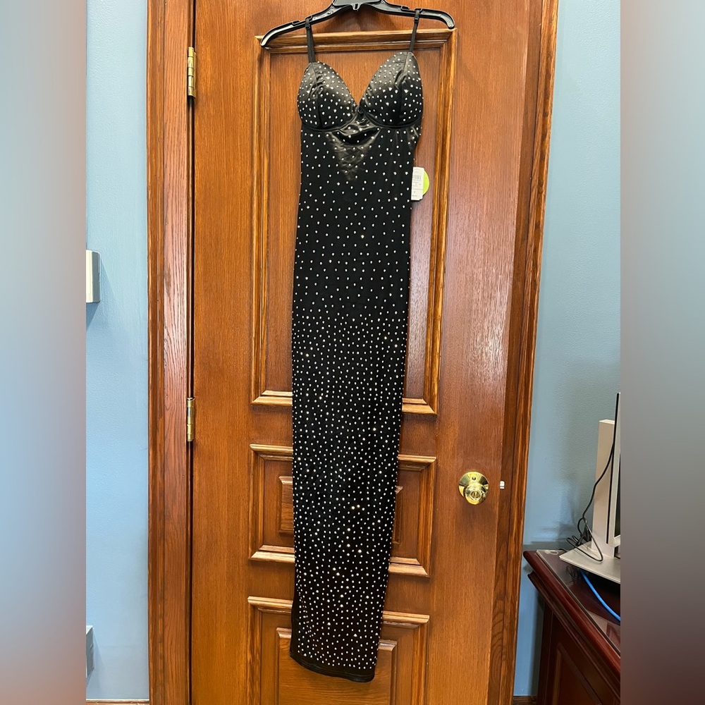 Windsor Black Spaghetti Strap Maxi Dress